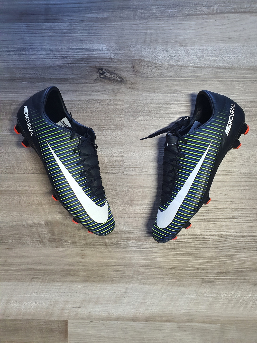 Nike Mercurial Vapor 11 XI FG Soccer Cleats Men’s Size 10.5